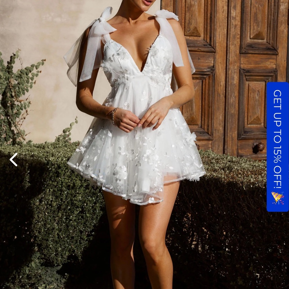 CHANTILLY TIED SHOULDER MINI DRESS WHITE
